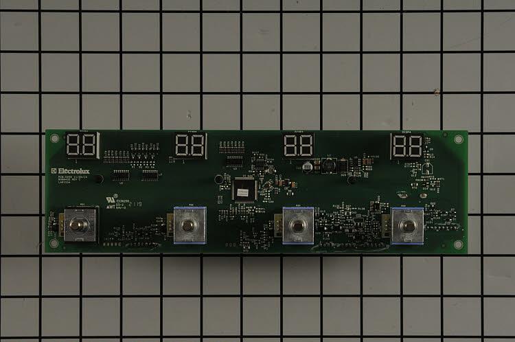 808843402