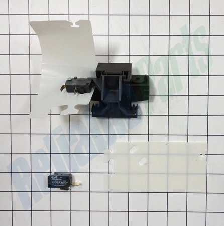 Door Latch Assembly