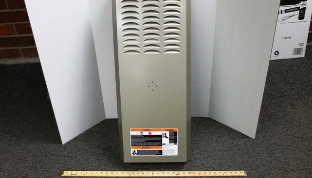 326723-751