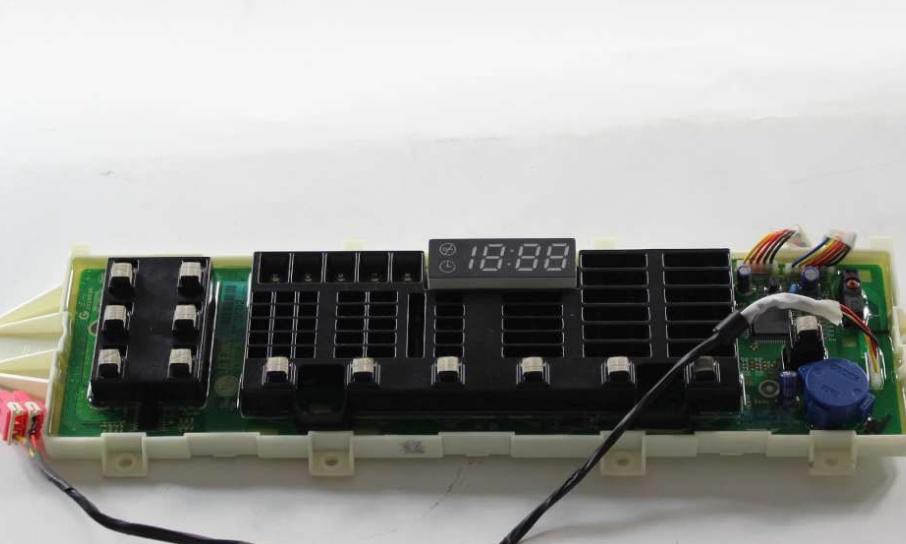 EBR79559702