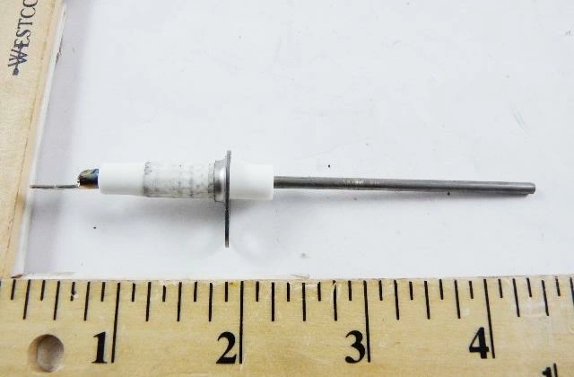 R46895-001