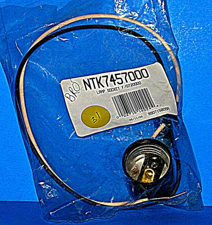 SK7457000