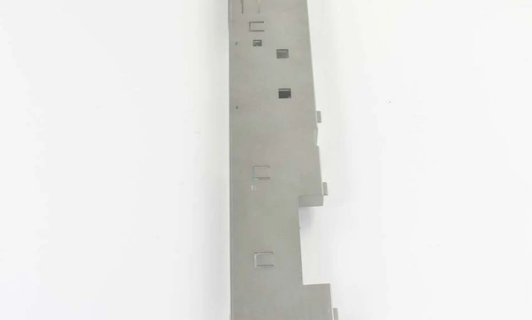 AGL32599309