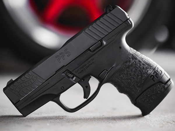 The P22 Q, Black