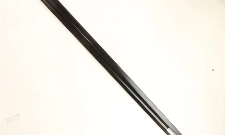 DE81-06018A