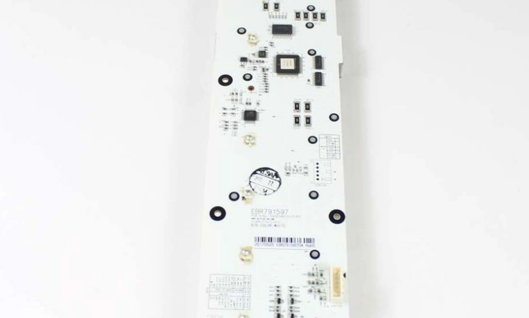 EBR79159704