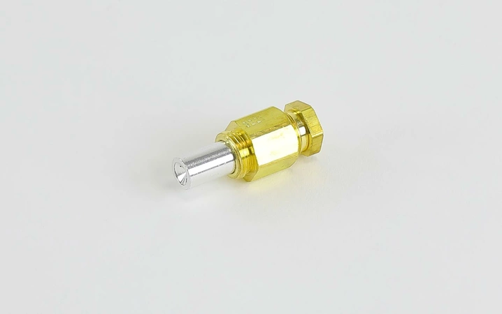 Y90AA-3221