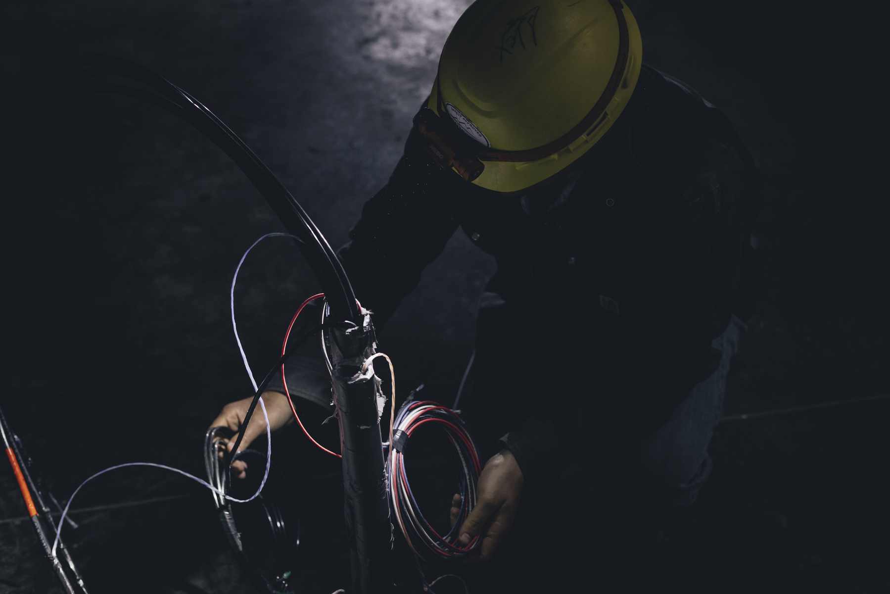 NEBO Master Series HL1000 Front