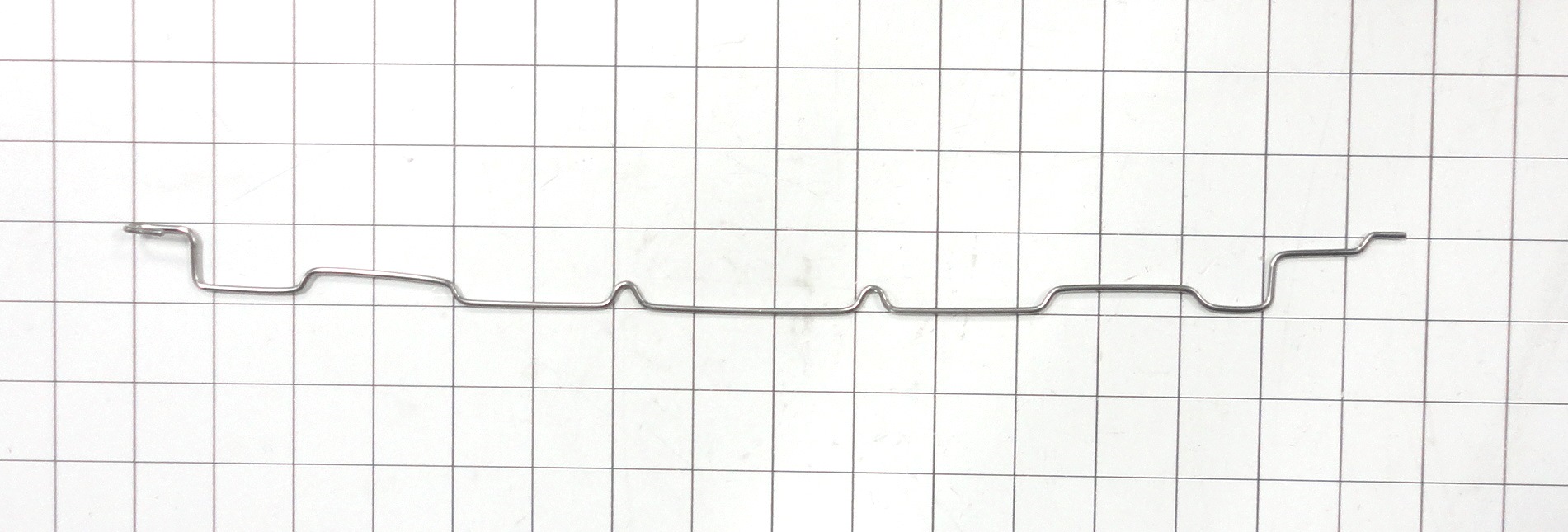 316404002