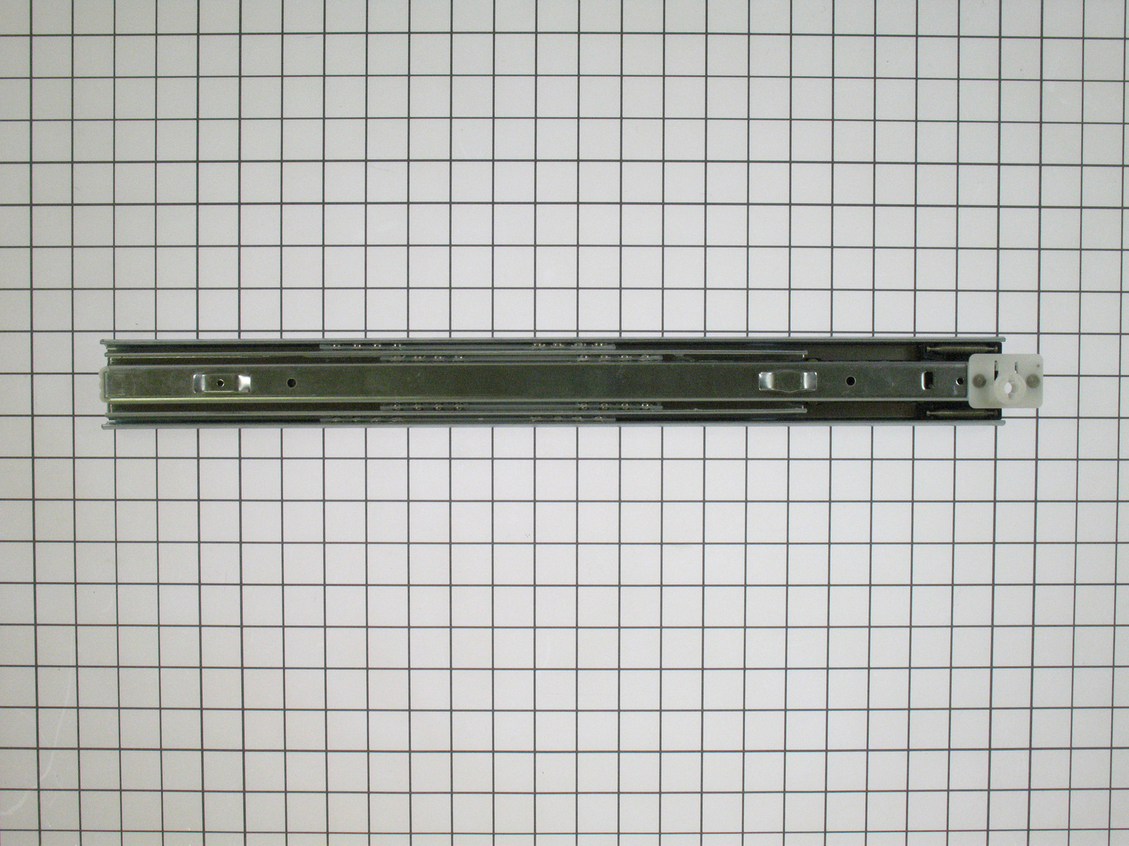MGT61844002