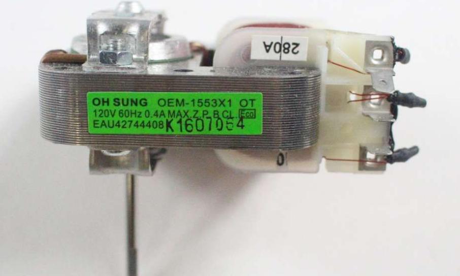 EAU42744408
