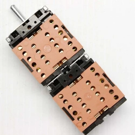 602031