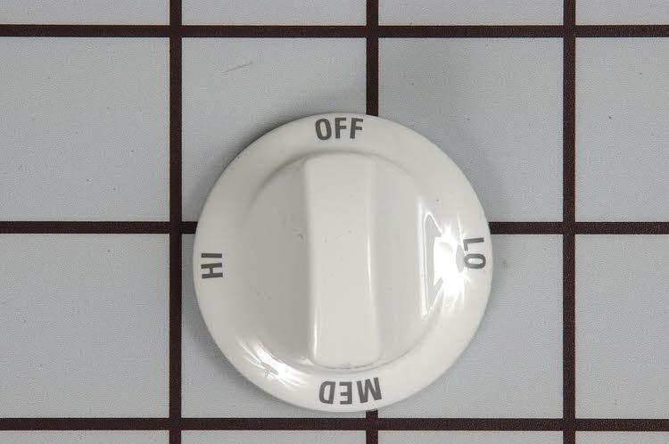 8272815