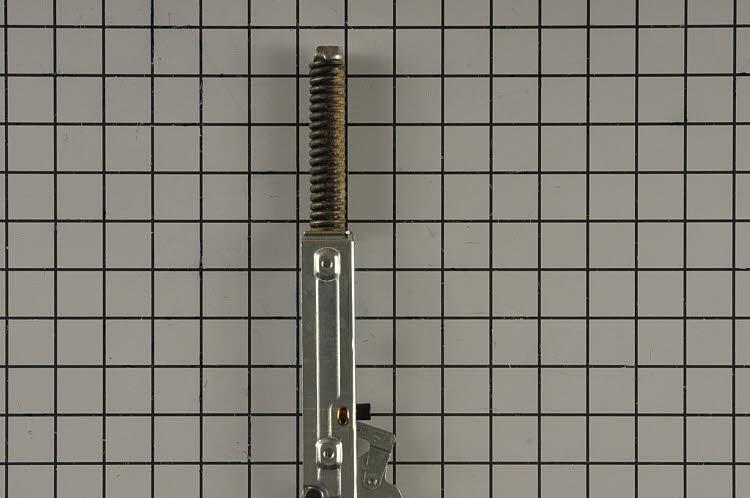 W11045551