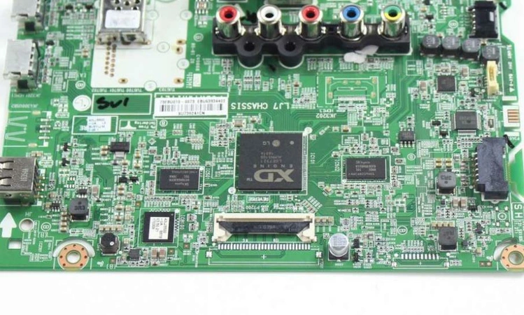 EBU63934402