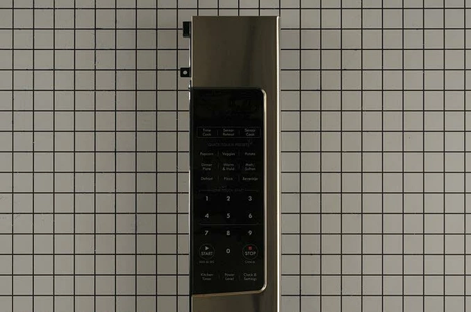 5304491526